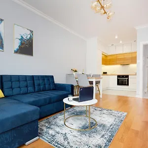 Dom Przy Okrzei By Renters Prestige Warszawa